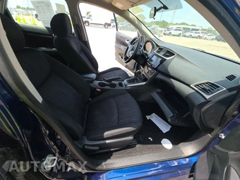 2019 Nissan Sentra SV – miniatura 8