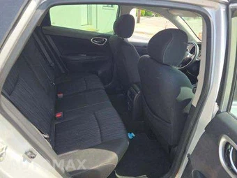 2019 Nissan Sentra SV – miniatura 16
