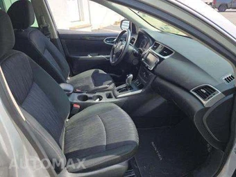 2019 Nissan Sentra SV – miniatura 18