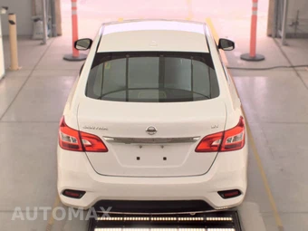 2019 Nissan Sentra SV – miniatura 5