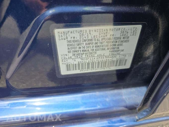 2019 Nissan Sentra SV – miniatura 2