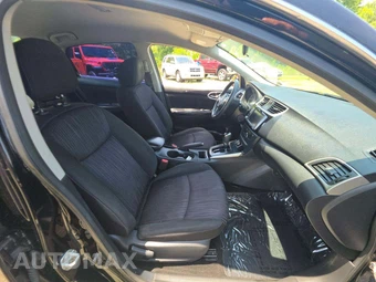 2019 Nissan Sentra SV – miniatura 18