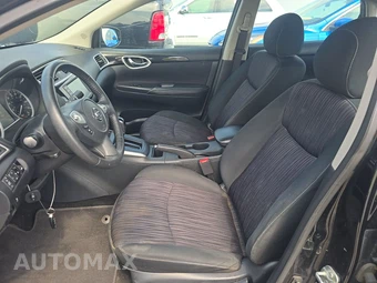2019 Nissan Sentra SV – miniatura 7