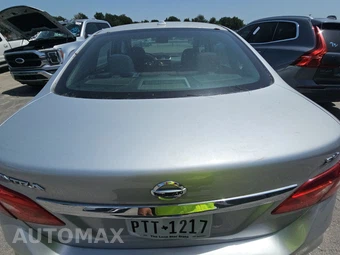 2019 Nissan Sentra SV – miniatura 16