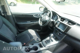 2019 Nissan Sentra SV - miniatura 22