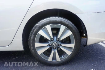 2019 Nissan Sentra SV - miniatura 37