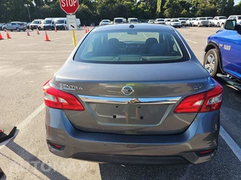 2019 Nissan Sentra SV - miniatura 5