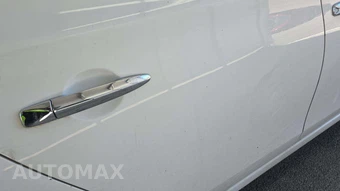 2019 Nissan Sentra SV – miniatura 23