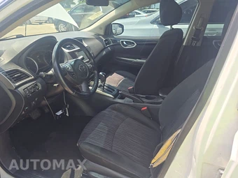2019 Nissan Sentra SV – miniatura 7
