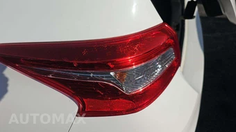 2019 Nissan Sentra SV – miniatura 28