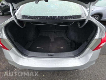 2019 Nissan Sentra SV – miniatura 14