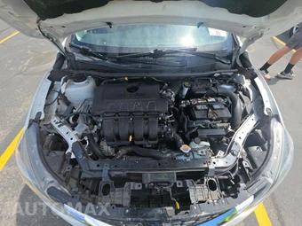 2019 Nissan Sentra SV – miniatura 17
