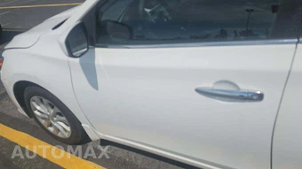 2019 Nissan Sentra SV – miniatura 27