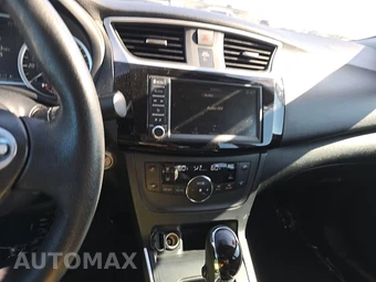 2019 Nissan Sentra SV - miniatura 11