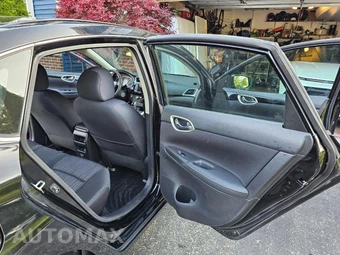 2019 Nissan Sentra SV - miniatura 10