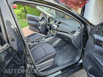 2019 Nissan Sentra SV - miniatura 7