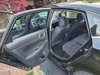 2019 Nissan Sentra SV - miniatura 8