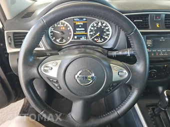 2019 Nissan Sentra SV – miniatura 10