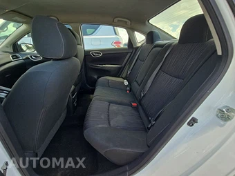 2019 Nissan Sentra SV – miniatura 13