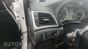 2019 Nissan Sentra SV – miniatura 25