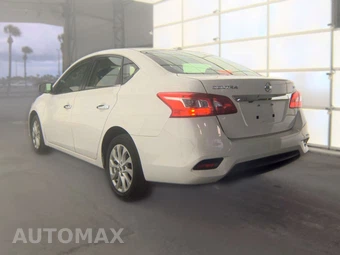 2019 Nissan Sentra SV – miniatura 6