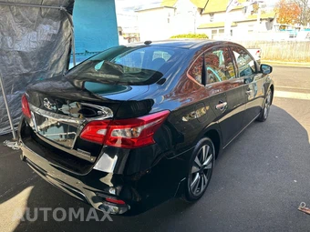 2019 Nissan Sentra SV - miniatura 8