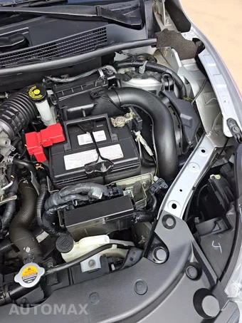 2019 Nissan Sentra SV – miniatura 18