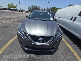 2019 Nissan Sentra SV - miniatura 2
