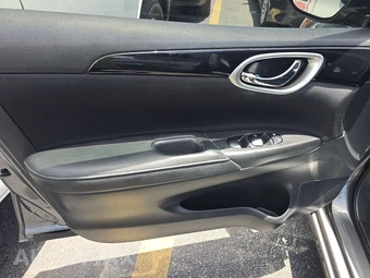 2019 Nissan Sentra SV - miniatura 9