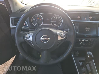 2019 Nissan Sentra SV – miniatura 10