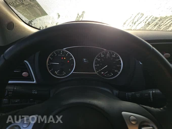 2019 Nissan Sentra SV – miniatura 12
