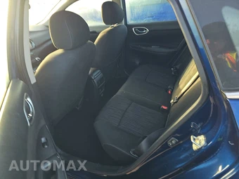 2019 Nissan Sentra SV – miniatura 13