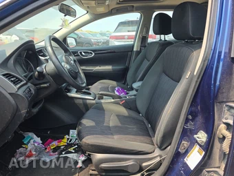 2019 Nissan Sentra SV – miniatura 7
