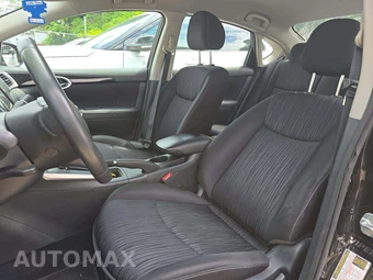 2019 Nissan Sentra SV – miniatura 6