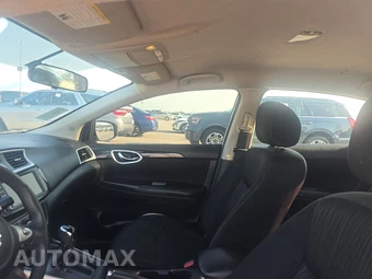 2019 Nissan Sentra SV – miniatura 18
