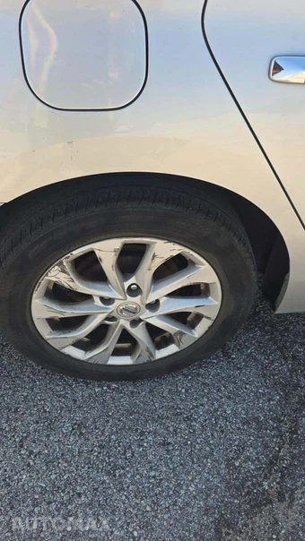 2019 Nissan Sentra SV – miniatura 22