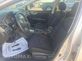 2019 Nissan Sentra SV – miniatura 7