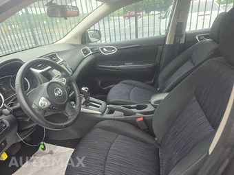 2019 Nissan Sentra SV – miniatura 7