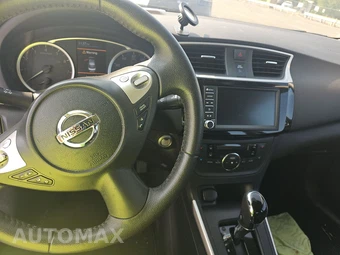 2019 Nissan Sentra SV - miniatura 11