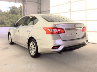 2019 Nissan Sentra SV – miniatura 6