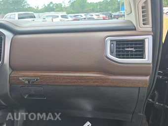2019 Nissan TITAN Platinum Reserve Crew Cab Short Bed - miniatura 16