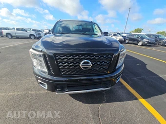 2019 Nissan TITAN PRO-4X Crew Cab Short Bed - miniatura 2