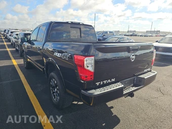2019 Nissan TITAN PRO-4X Crew Cab Short Bed - miniatura 6