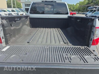 2019 Nissan TITAN PRO-4X Crew Cab Short Bed - miniatura 11