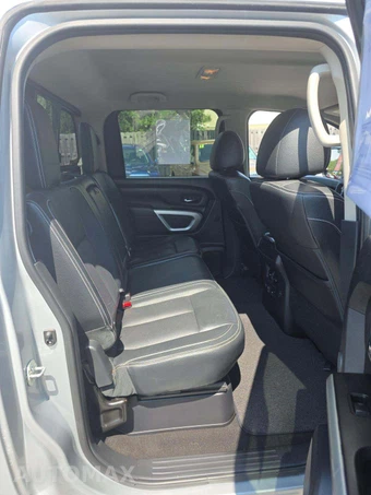 2019 Nissan TITAN PRO-4X Crew Cab Short Bed - miniatura 13