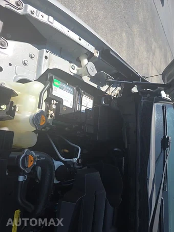 2019 Nissan TITAN PRO-4X Crew Cab Short Bed - miniatura 21