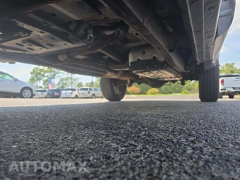 2019 Nissan TITAN PRO-4X Crew Cab Short Bed - miniatura 4