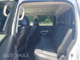 2019 Nissan TITAN PRO-4X Crew Cab Short Bed - miniatura 13