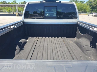 2019 Nissan TITAN PRO-4X Crew Cab Short Bed - miniatura 16