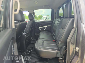 2019 Nissan TITAN PRO-4X Crew Cab Short Bed – miniatura 13